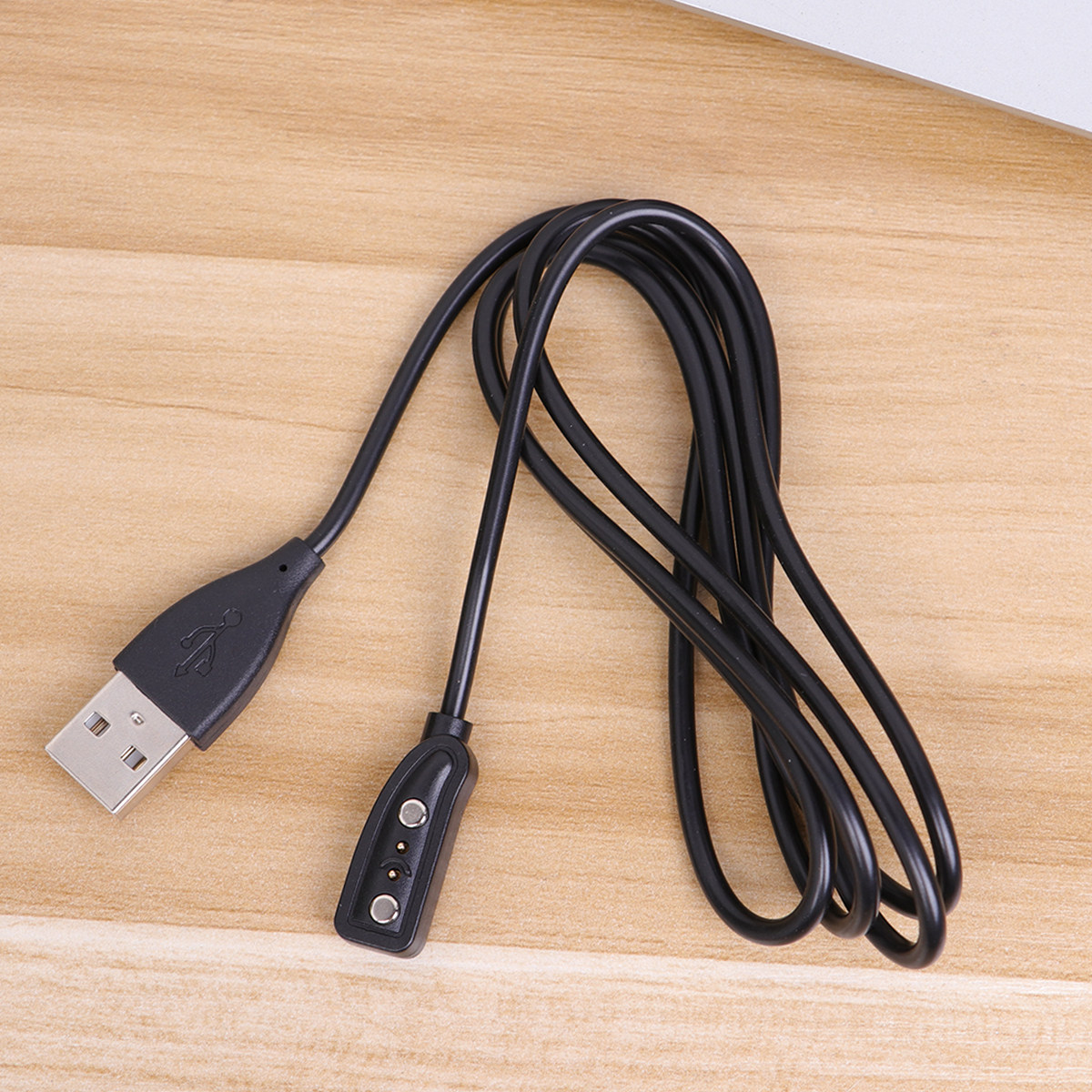 Cavo di Ricarica Magnetico USB - Smartwatch Pebble Watches recensione e prezzo